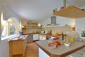 Mallorca traditional stone village house