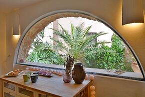 Mallorca traditional stone village house