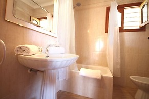 Mallorca Beach front line house 6 pers