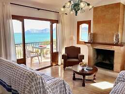 Mallorca Beach front line house 6 pers