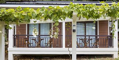 Solina Beach & Nature Resort
