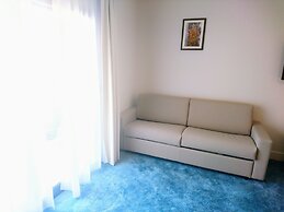 Best Western Hotel Journel Saint-Laurent-du-Var