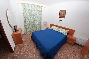 Casas Rurales Santos