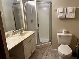 Meadowlark Motel with Restaurant & Bar