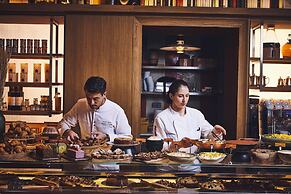 Brach Paris - Evok Collection