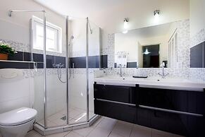 Ocean Resort Villa Condor