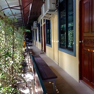 BC guesthouse Si Phraya