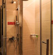 Vilu Reef International Hotel