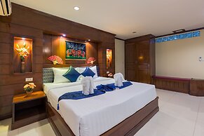 P R Patong Hotel