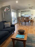 90 Mile Beach House & Villas