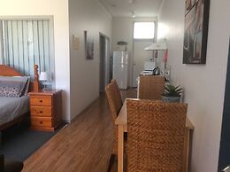 90 Mile Beach House & Villas