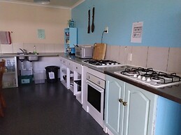 Purple Hen Country Lodge
