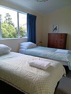 Purple Hen Country Lodge