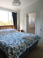 Purple Hen Country Lodge