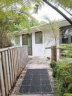 Purple Hen Country Lodge