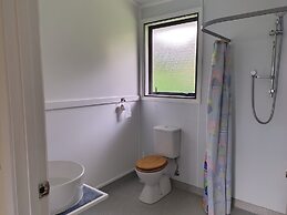 Purple Hen Country Lodge