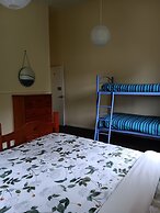 Purple Hen Country Lodge