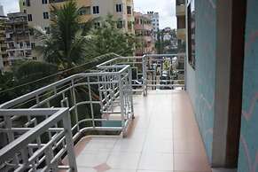 Ideal Hotel