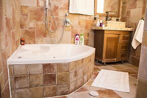 Sawsana's Suites