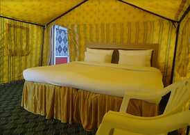 Royal Deluxe Camp