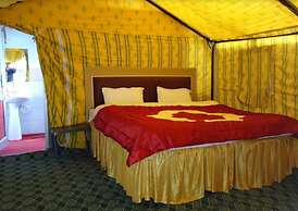 Royal Deluxe Camp