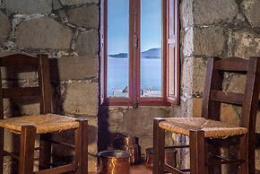 The Windmill Adamas Sea View