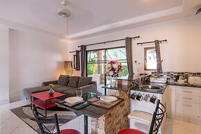 Tananza Resort and Homestay Phuket