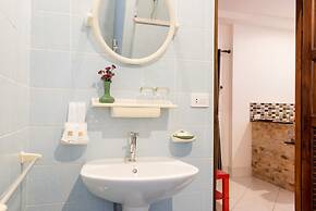 Tananza Resort and Homestay Phuket