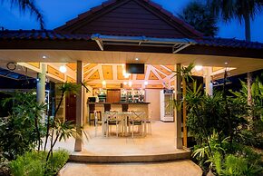 Tananza Resort and Homestay Phuket