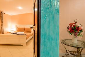 Tananza Resort and Homestay Phuket