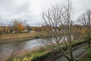 Bluestone Apartments - Riverside