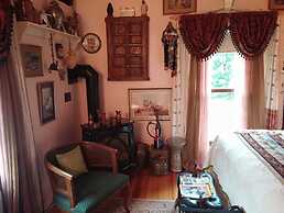 Oasis Bed and Breakfast