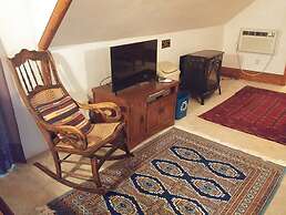 Oasis Bed and Breakfast