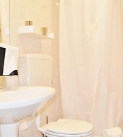 Peneco Albufeira GuestHouse - Hostel