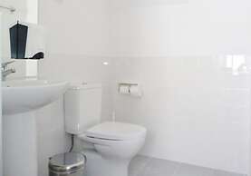 Peneco Albufeira GuestHouse - Hostel