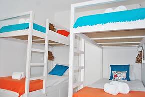 Peneco Albufeira GuestHouse - Hostel