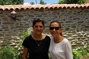 Birgi Hotel Saliha Hanim Tas Konak