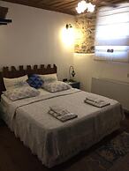 Birgi Hotel Saliha Hanim Tas Konak