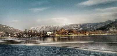 Birgi Hotel Saliha Hanim Tas Konak