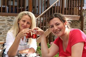 Birgi Hotel Saliha Hanim Tas Konak