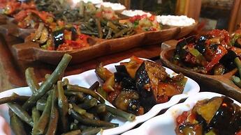 Birgi Hotel Saliha Hanim Tas Konak