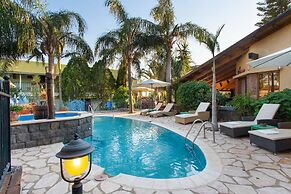 Out of Africa Sea of Galilee Resort