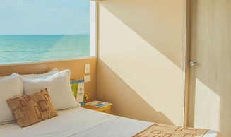 Hotel Aixo Suites By Geh Suites