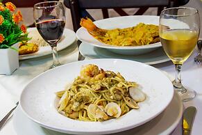 Hotel Aixo Suites By Geh Suites