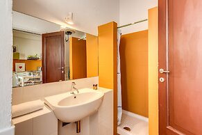 AwesHome - 5 Terre Colors