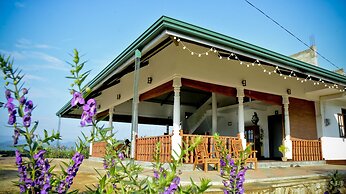Cool Mount Resort