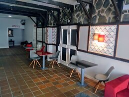 Hotel Montesol Arttyco