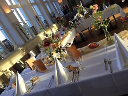 Parkhotel Putbus(Adults Only)