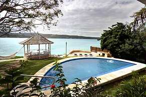 Sea Haven - Discovery Bay 2BR