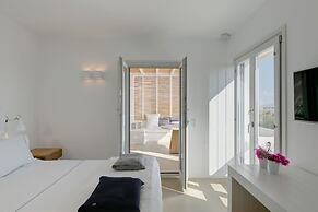 Seven Santa Maria Paros Boutique Hotel